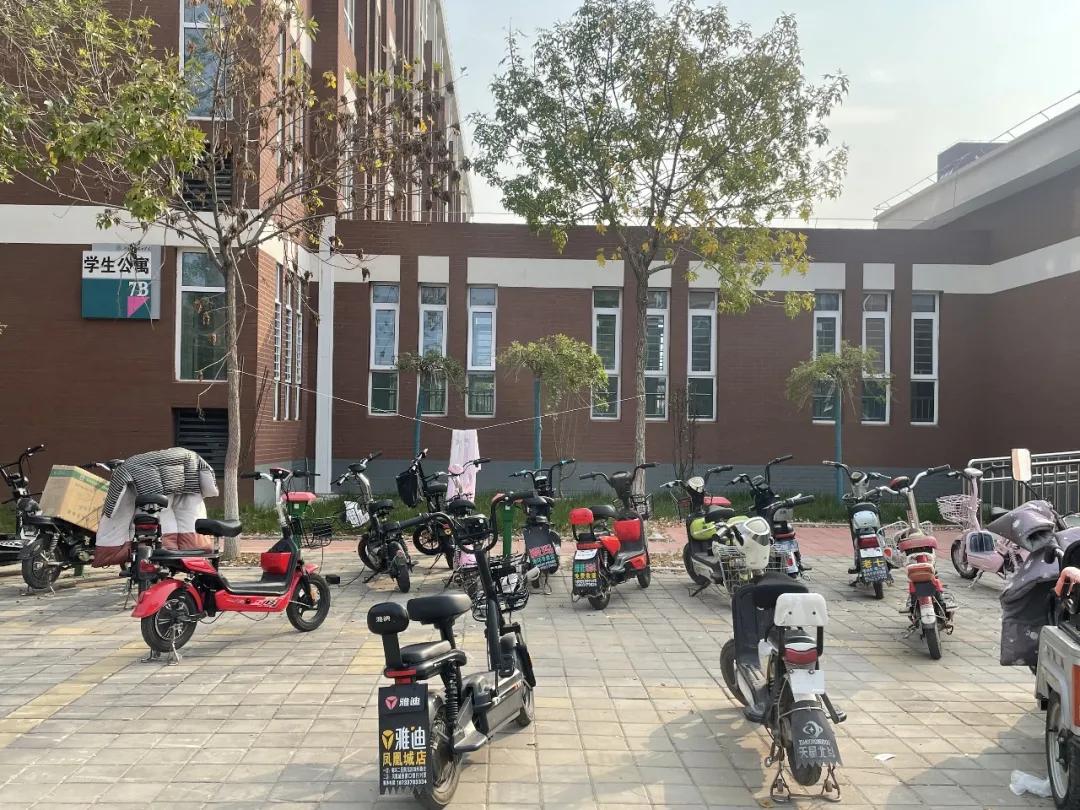 图片4.jpg 图片4.jpg