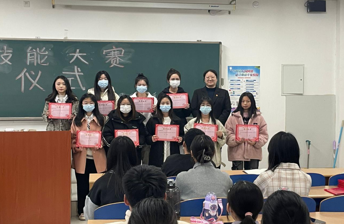 QQ截图20230305190532.png QQ截图20230305190532.png