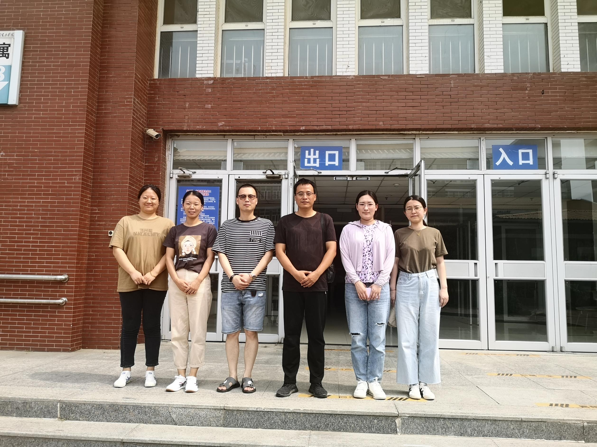 图片1(1).jpg 图片1(1).jpg