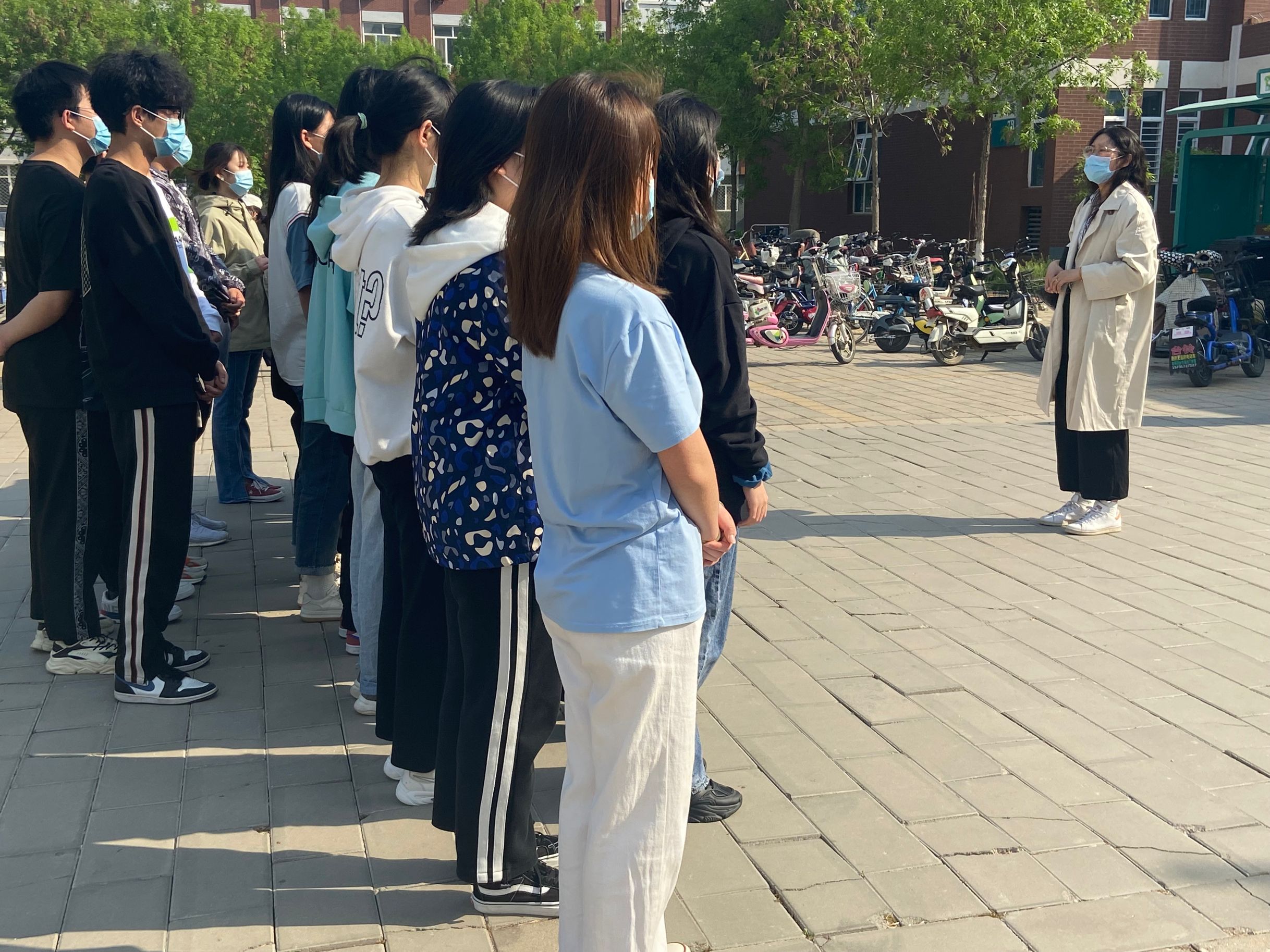图片.jpg 图片.jpg