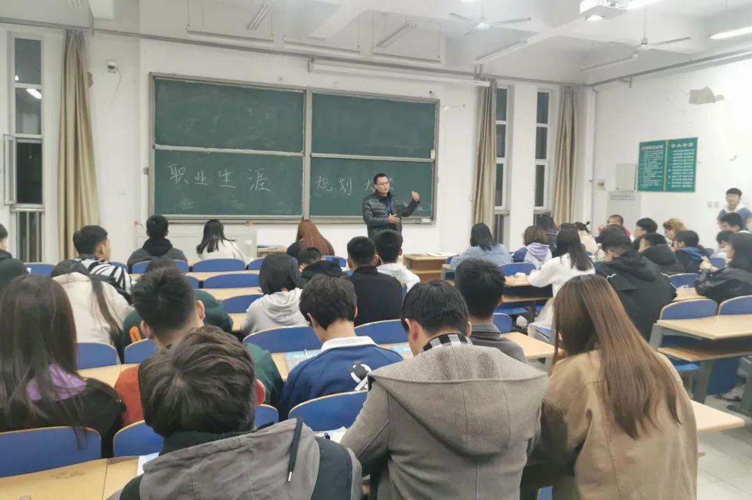 图片8.jpg 图片8.jpg